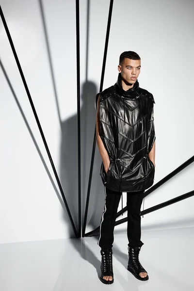 Look 29